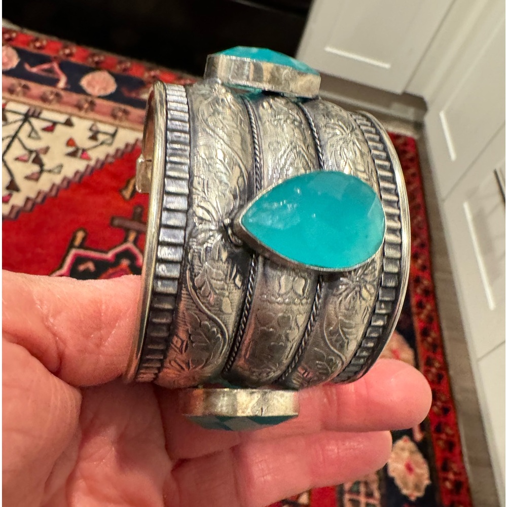 S/P CHALCEDONY BRACELET/BANGLE